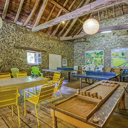 Luxurious In Apartmán Saint-Affrique